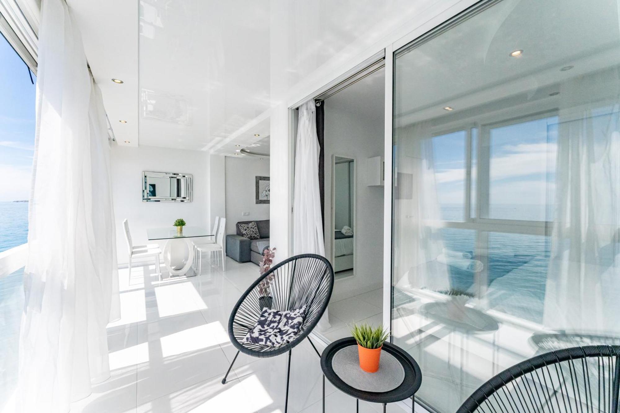 Vb Beachfront The Pearl 2bdr *
